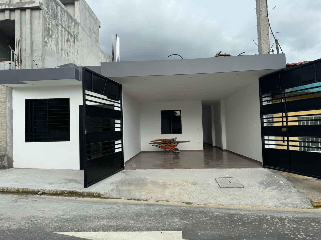 WhatsApp Image 2025-06-06 at 3.40.44 PM